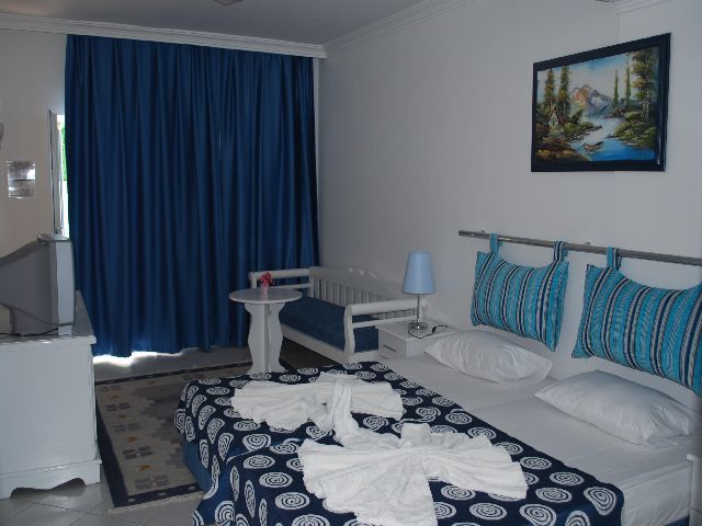 Turihan Beach Hotel Гюмбет Екстериор снимка